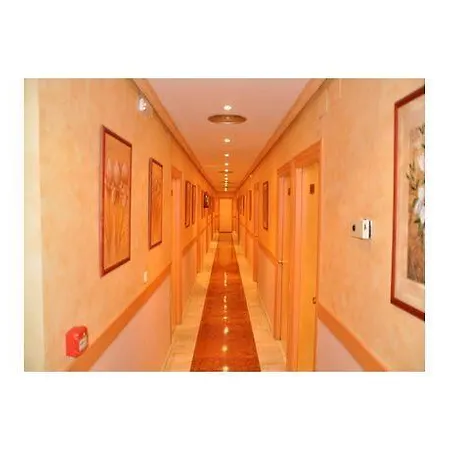 Hotel Abades Santa Lucia 4*
